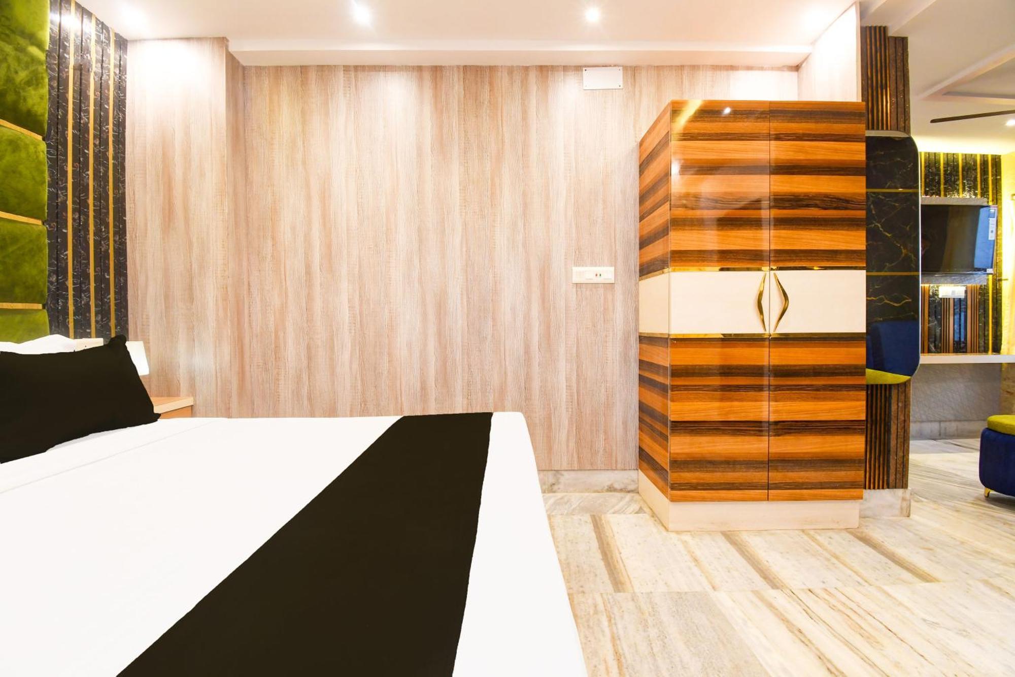 Super Hotel O Haven Inn Kolkata Exterior photo